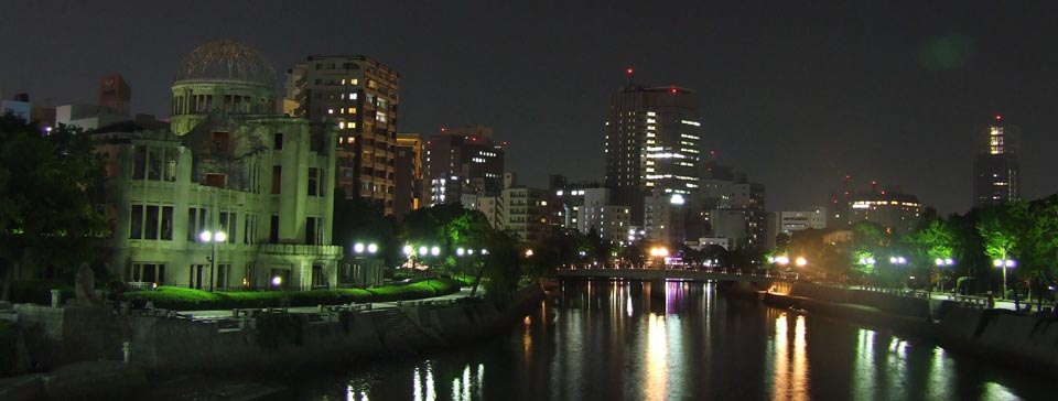 Hiroshima bei Nacht
